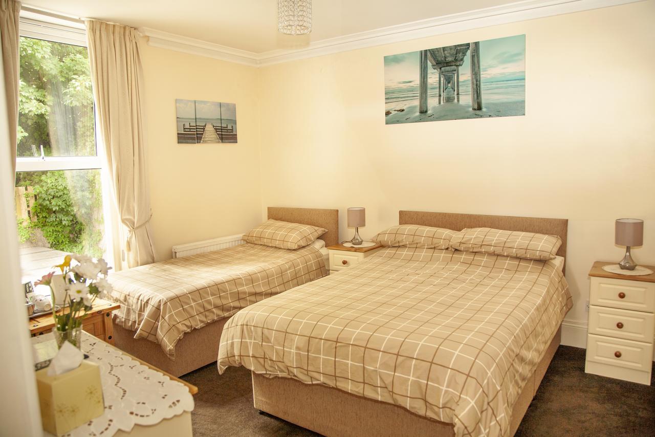 Burford Lodge Guest House Ardglass Exterior photo